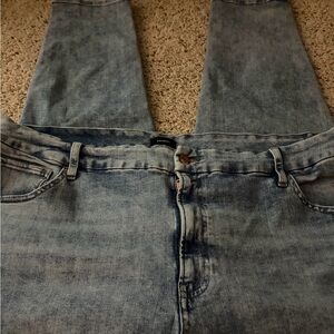 Ladies size XL express jeans in great condition